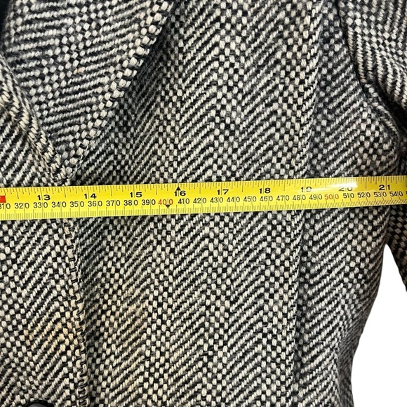 Vintage Wool Blend Coat by Collection Élégante women’s 12 Classic Herringbone - Picture 12 of 14